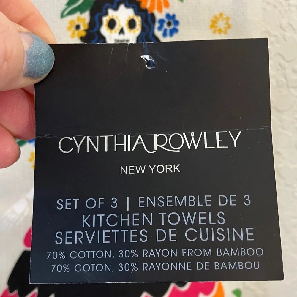 NWT Cynthia Rowley Colorful Dia de Los muertos Kitchen Towels Set
